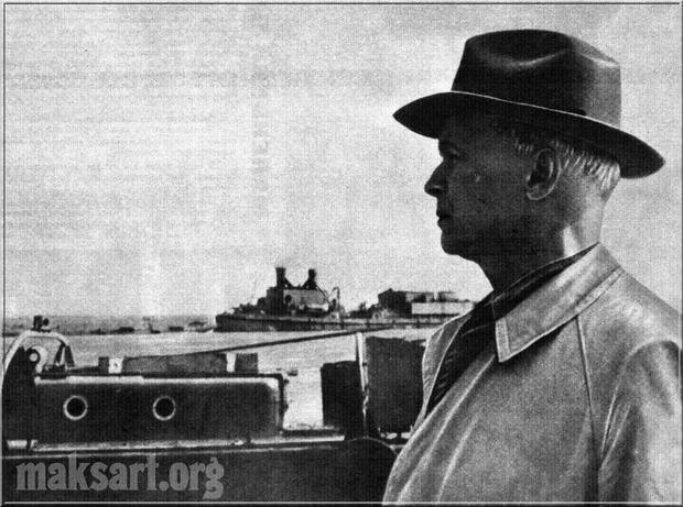 А.П.Довженко на строительстве Каховской ГЭС, 1952 год